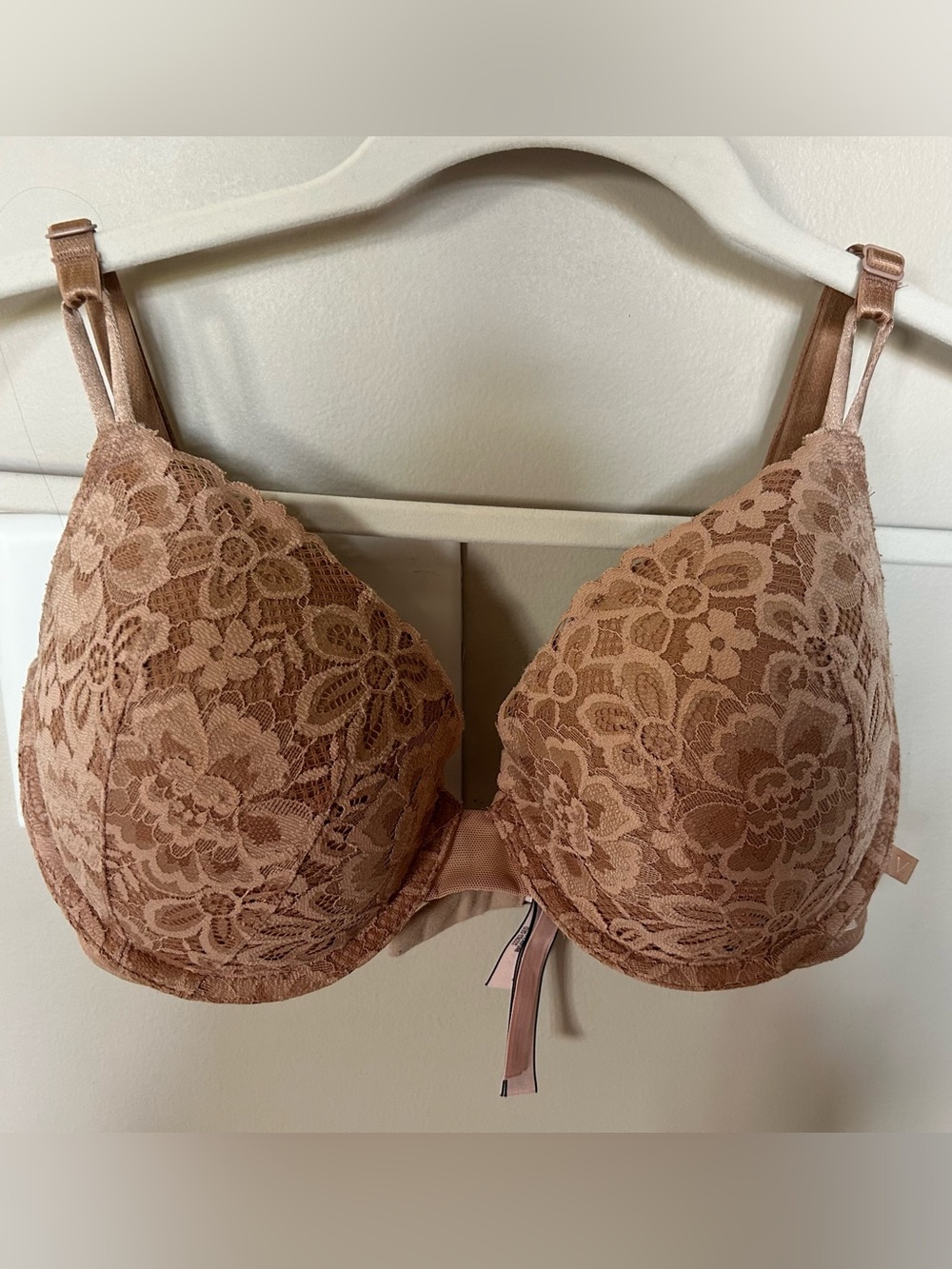 Victorias Secret Dream Angels Lightly Lined Demi Lace Bra Nude 34DD